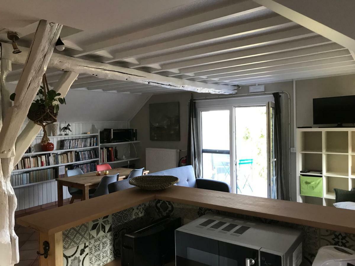Le Sentier Des Etangs Lägenhet Barsy Exteriör bild